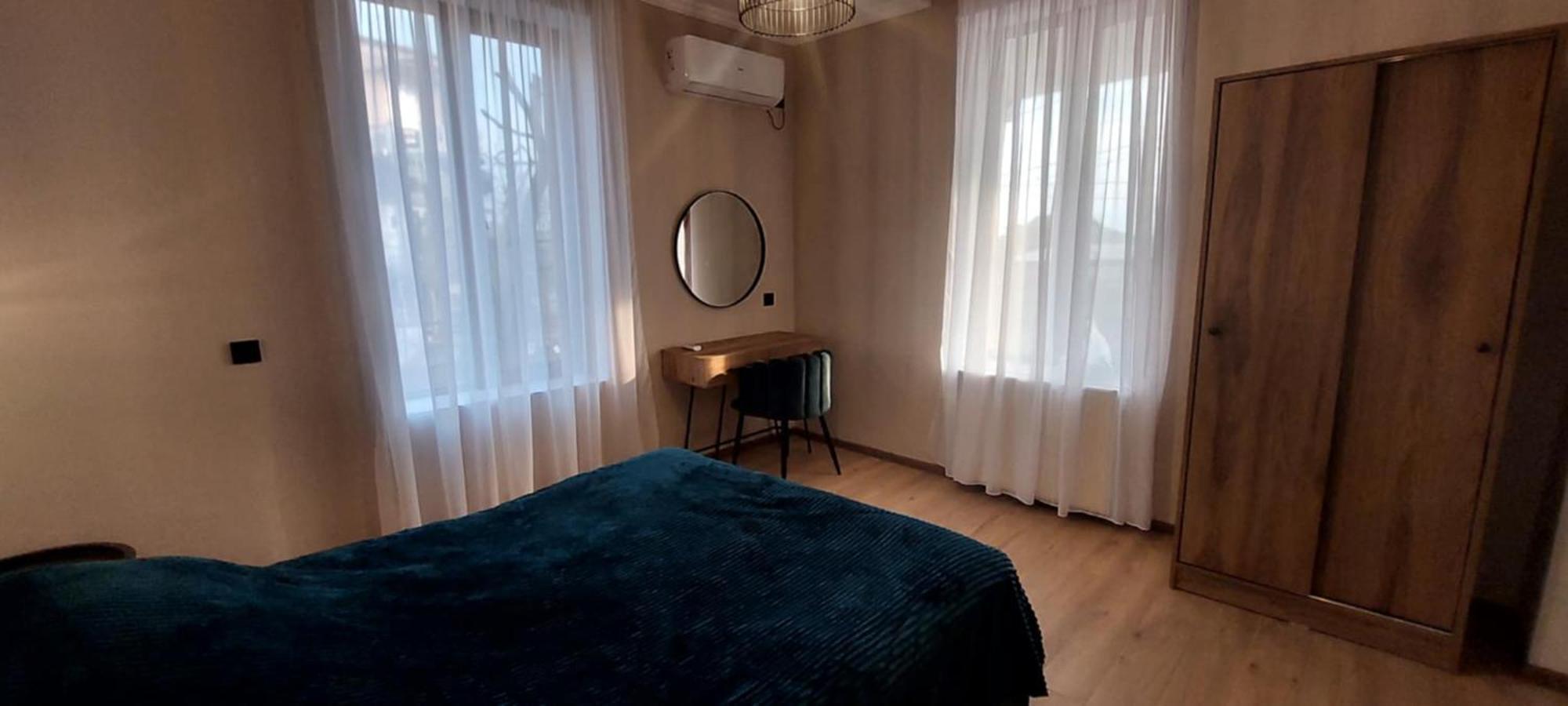 Guest House Theodora クタイシ エクステリア 写真
