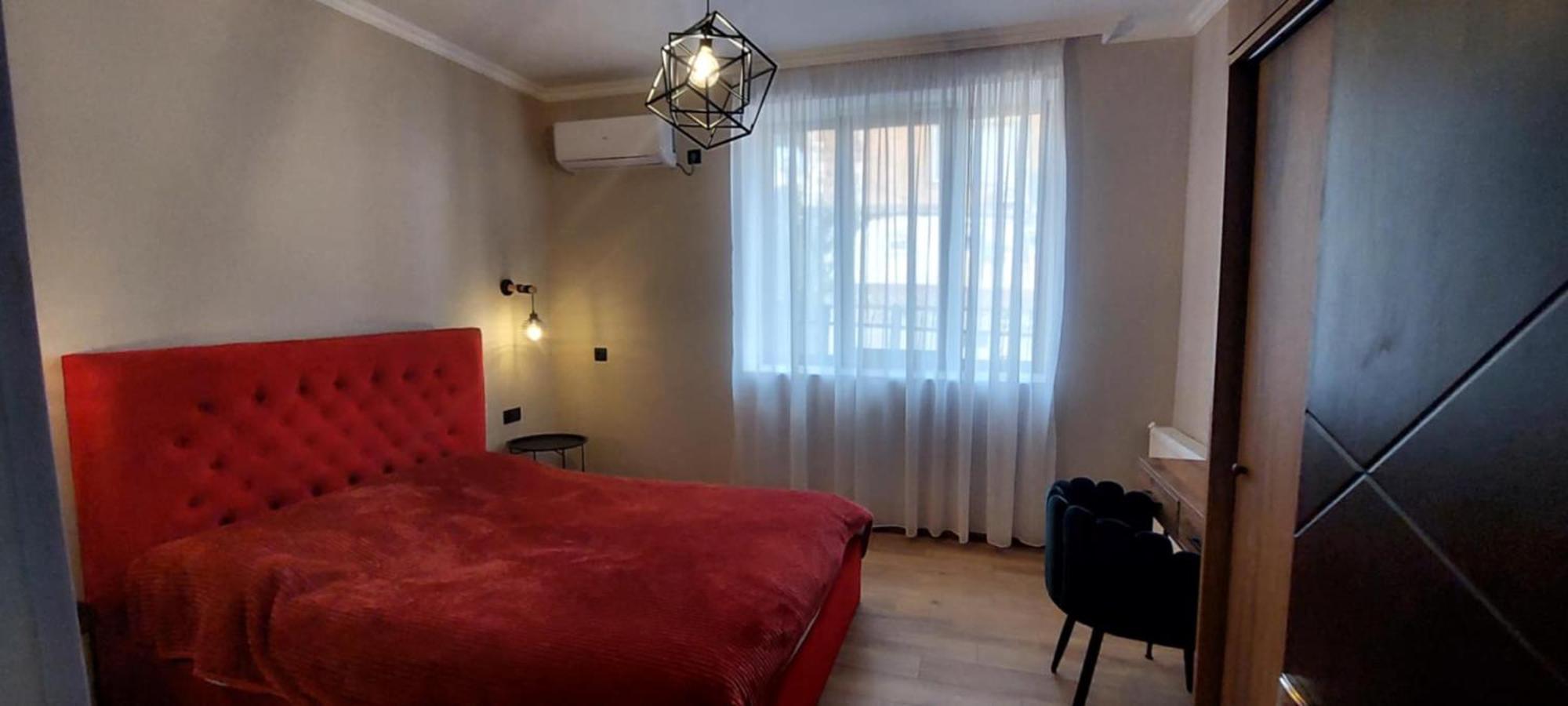 Guest House Theodora クタイシ エクステリア 写真
