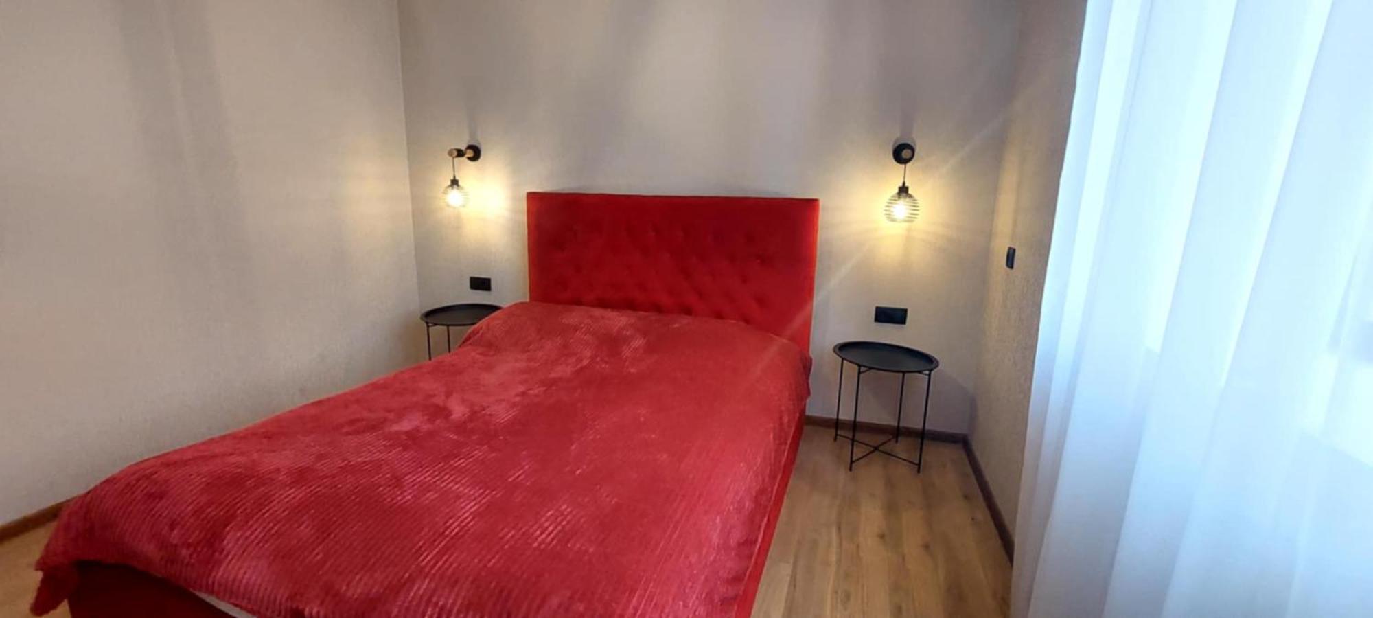 Guest House Theodora クタイシ エクステリア 写真
